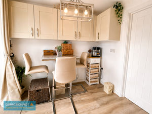 Kitchen/Diner- click for photo gallery